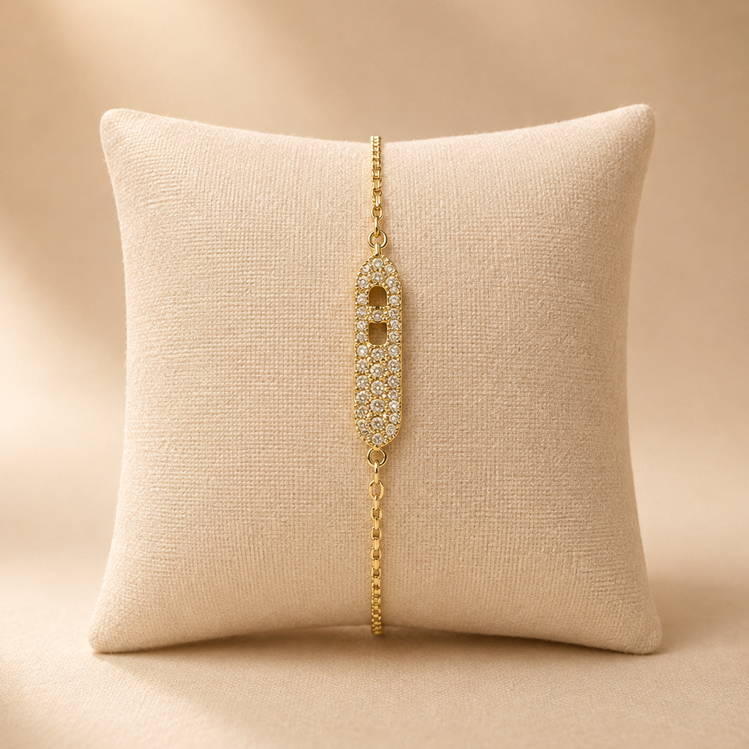 The Aperture Pavé Bar Bracelet | Milan Jewelry