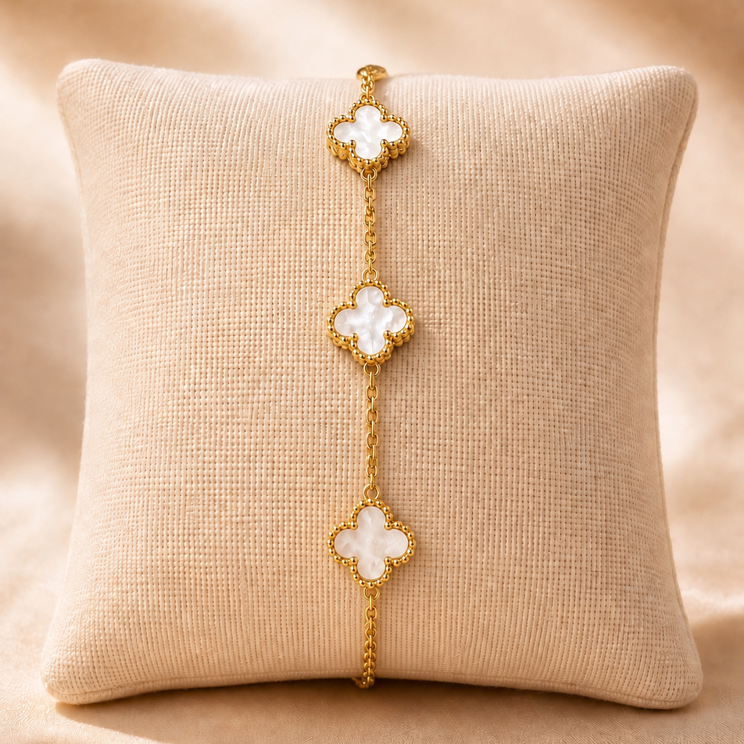 Ivoria Pearl Clover Bracelet | Milan Jewelry